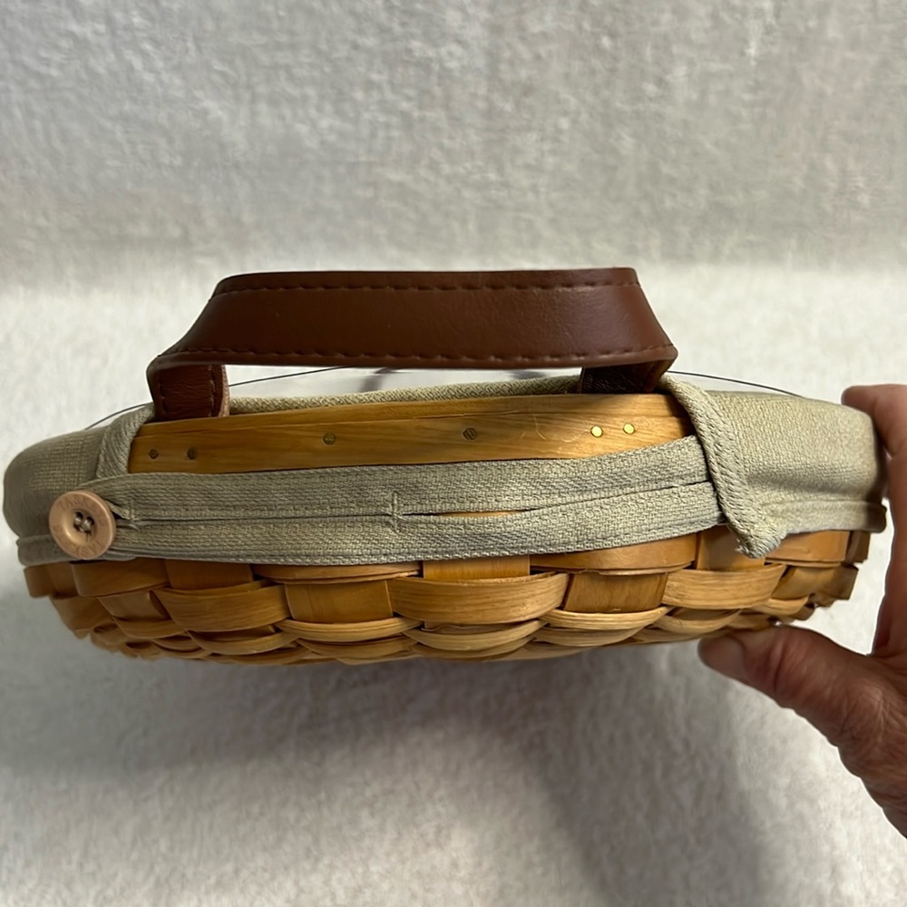 Taskets Renaissance Cloth Lined Pie Holder - Picture 5 of 16